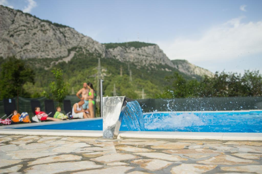 Villa Bubalo Omiš Esterno foto