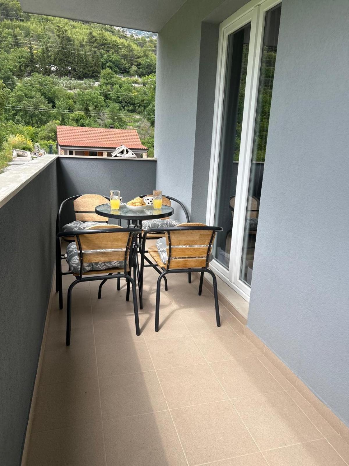 Villa Bubalo Omiš Esterno foto