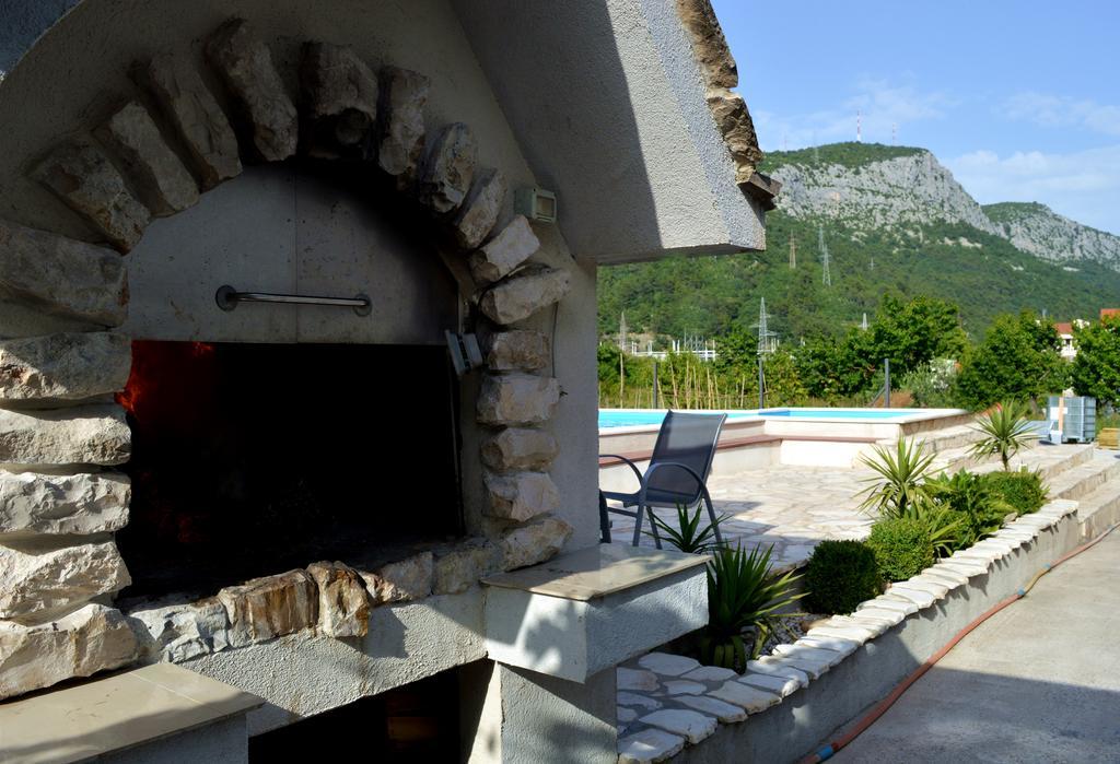 Villa Bubalo Omiš Esterno foto