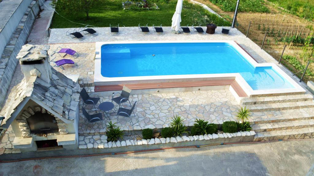 Villa Bubalo Omiš Esterno foto